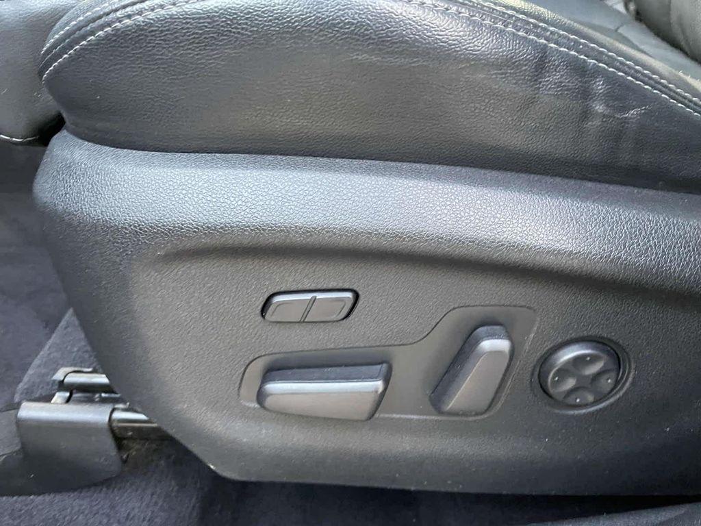 used 2018 Kia Sorento car, priced at $18,498