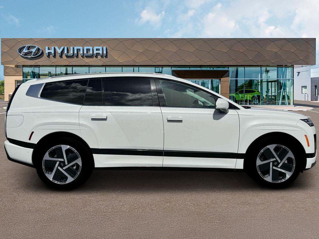 new 2026 Hyundai IONIQ 9 car, priced at $77,332