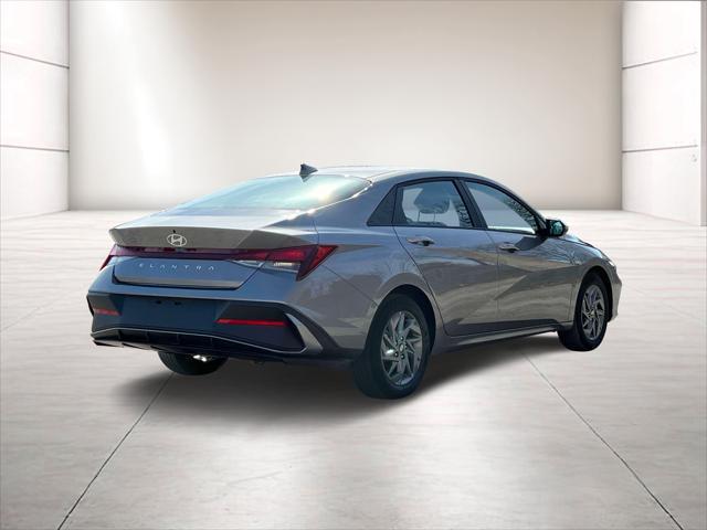 new 2024 Hyundai Elantra car, priced at $24,331