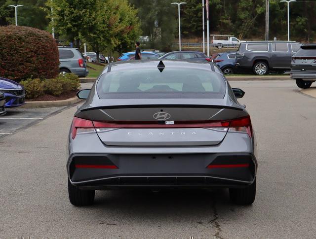 new 2025 Hyundai Elantra car, priced at $24,111