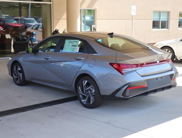 new 2025 Hyundai Elantra car, priced at $26,566