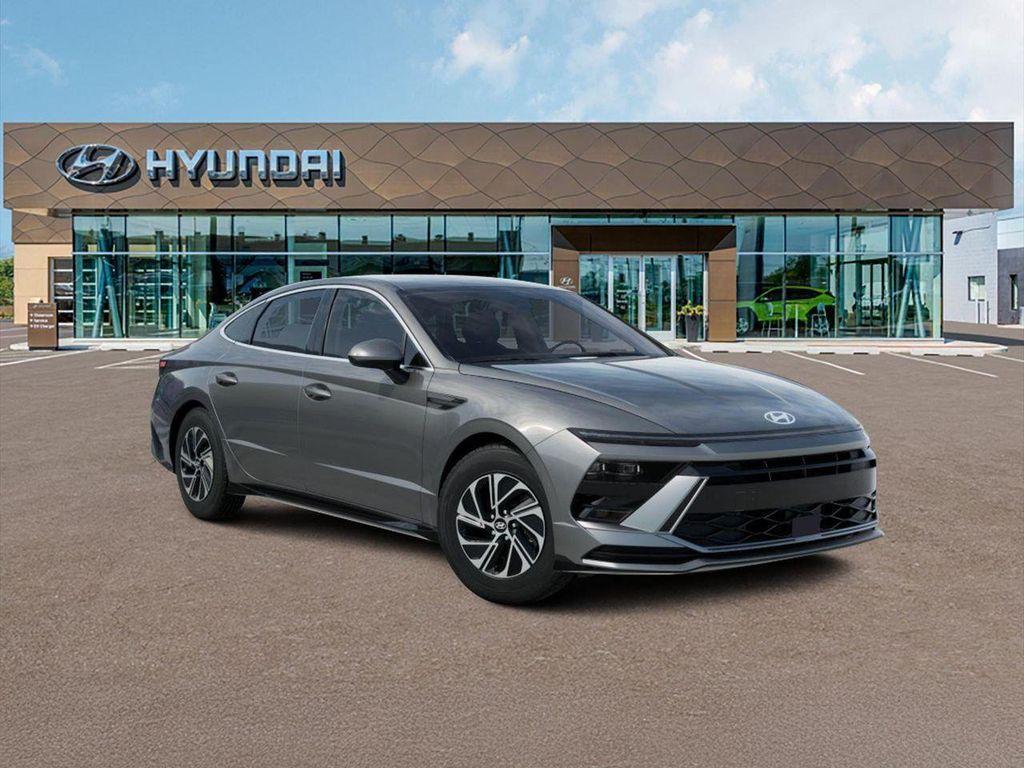 new 2026 Hyundai Sonata Hybrid car, priced at $30,850