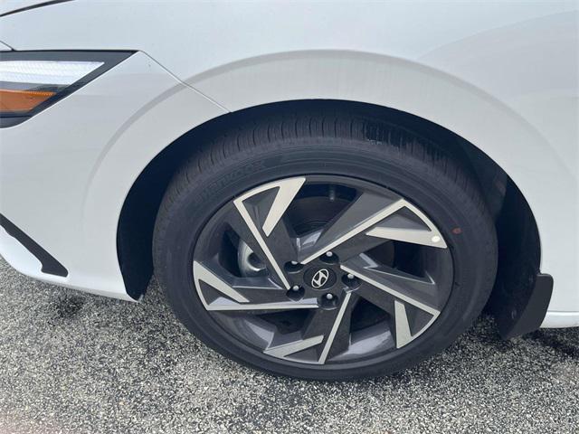 new 2025 Hyundai Elantra car, priced at $29,152