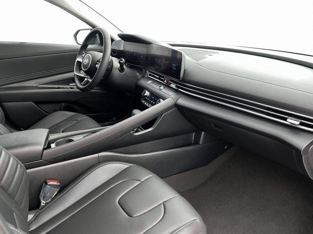 new 2025 Hyundai ELANTRA HEV car, priced at $31,595