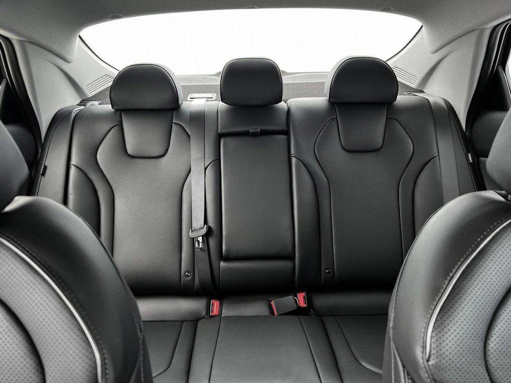 new 2025 Hyundai ELANTRA HEV car, priced at $31,595