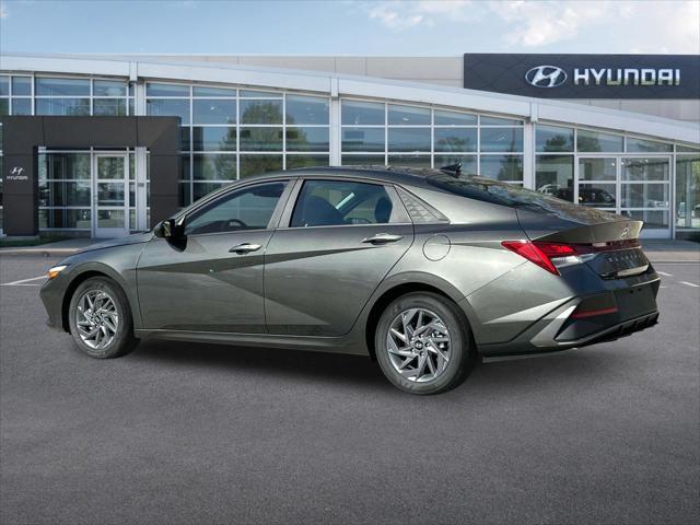 new 2025 Hyundai Elantra HEV car, priced at $26,503