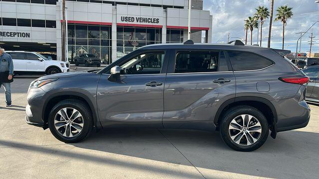 used 2023 Toyota Highlander Hybrid car, priced at $43,999