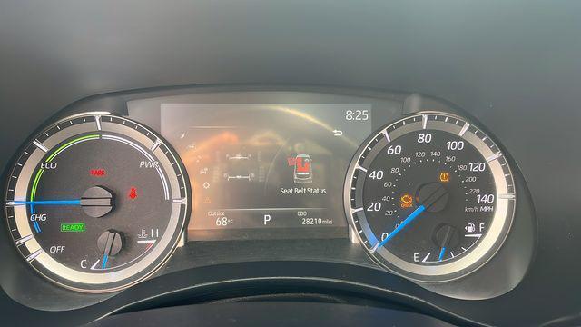 used 2023 Toyota Highlander Hybrid car, priced at $43,999