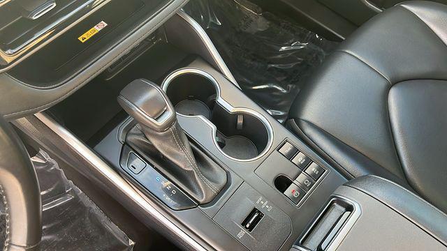 used 2023 Toyota Highlander Hybrid car, priced at $43,999