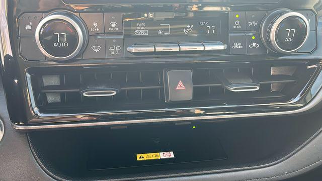 used 2023 Toyota Highlander Hybrid car, priced at $43,999