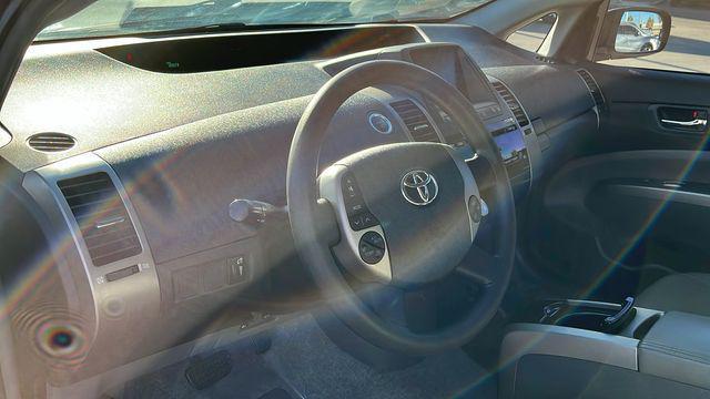 used 2007 Toyota Prius car, priced at $8,999