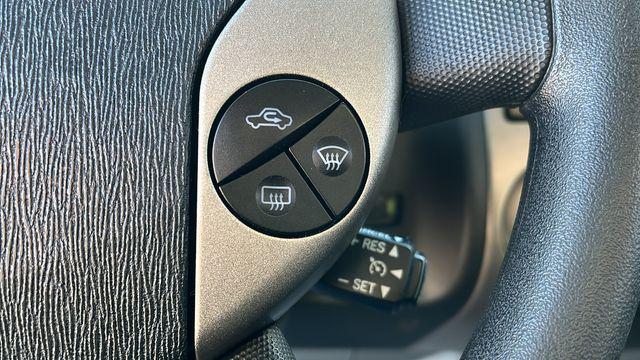 used 2007 Toyota Prius car, priced at $8,999