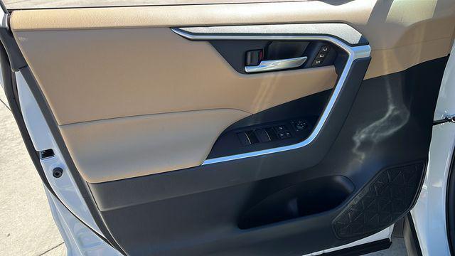 new 2025 Toyota RAV4 car, priced at $40,823