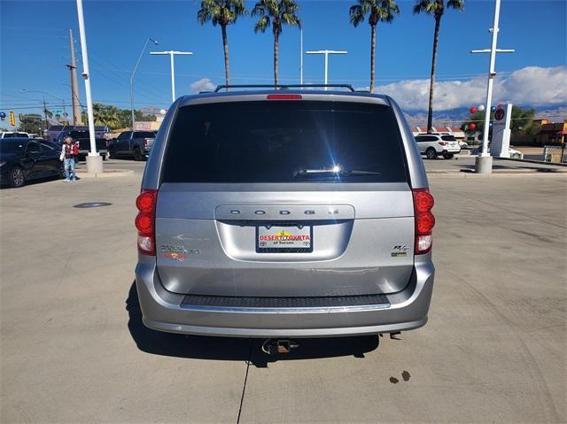 used 2016 Dodge Grand Caravan car