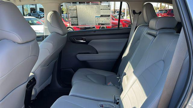 new 2026 Toyota Highlander car, priced at $49,293