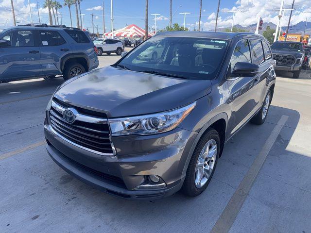 used 2015 Toyota Highlander Hybrid car, priced at $25,999