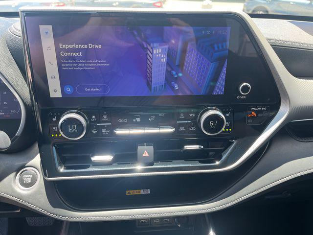 used 2024 Toyota Highlander car, priced at $49,999