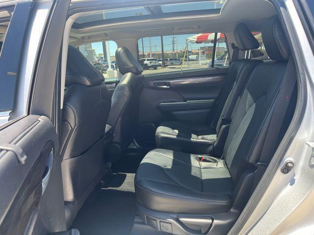 used 2024 Toyota Highlander car, priced at $49,999