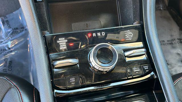 used 2022 Jeep Grand Cherokee car, priced at $34,199