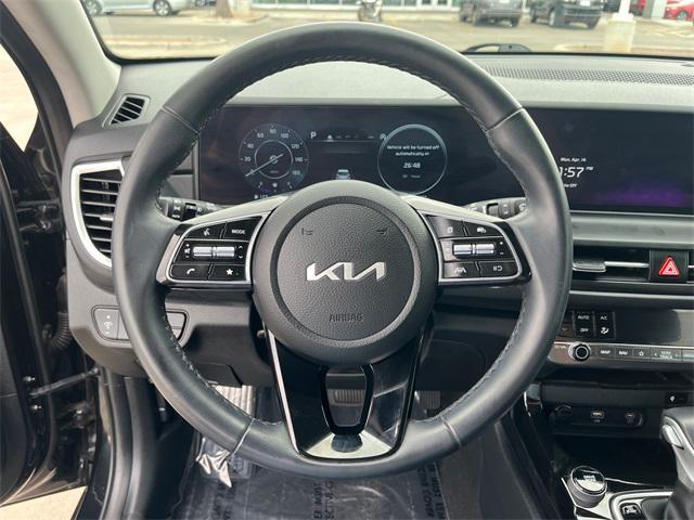 used 2024 Kia Seltos car, priced at $24,999