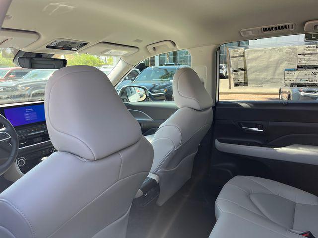 new 2025 Toyota Grand Highlander car, priced at $47,483