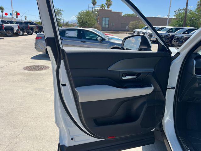 new 2025 Toyota Grand Highlander car, priced at $47,483