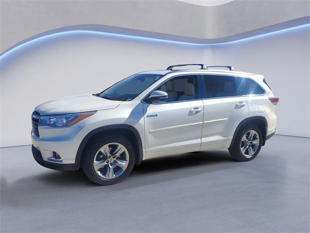 used 2015 Toyota Highlander Hybrid car, priced at $21,999