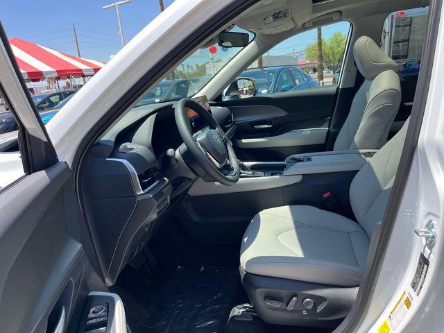 new 2025 Toyota Grand Highlander car, priced at $47,887