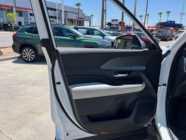 new 2025 Toyota Grand Highlander car, priced at $47,887