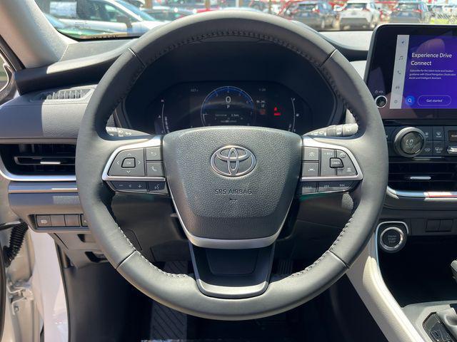 new 2025 Toyota Grand Highlander car, priced at $47,887