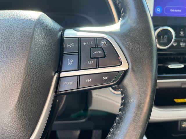 used 2023 Toyota Highlander Hybrid car, priced at $48,999