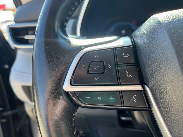 used 2023 Toyota Highlander Hybrid car, priced at $48,999