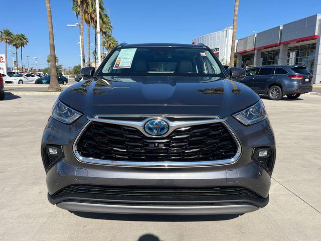 used 2023 Toyota Highlander Hybrid car, priced at $48,999