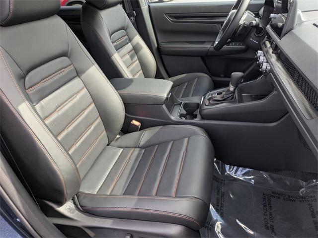 new 2026 Honda CR-V Hybrid car, priced at $41,675