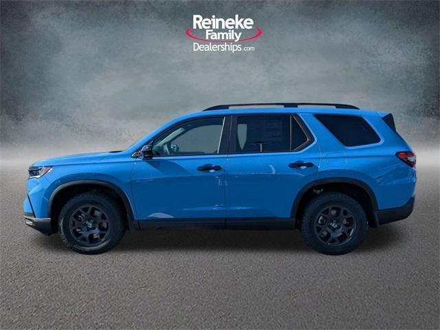 new 2025 Honda Pilot car, priced at $51,350
