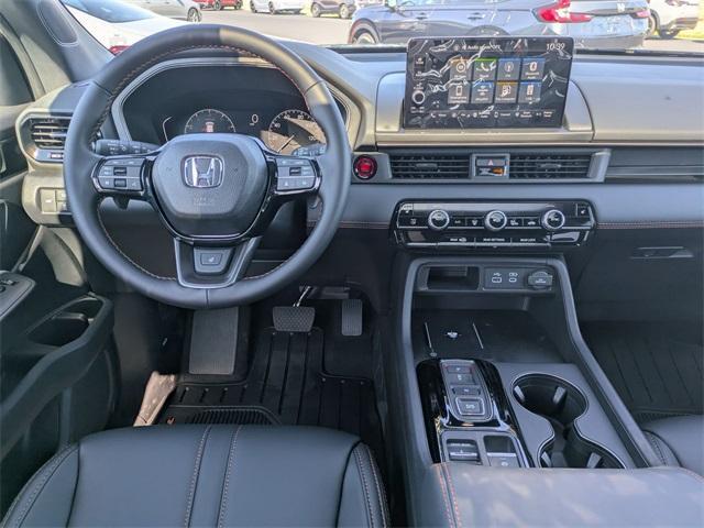 new 2025 Honda Pilot car, priced at $50,895