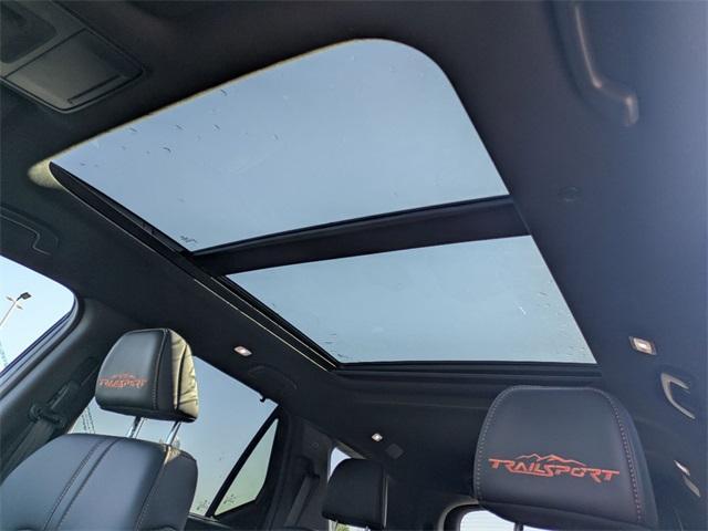 new 2025 Honda Pilot car, priced at $50,895