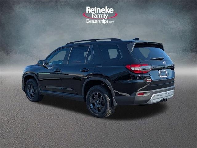 new 2025 Honda Pilot car, priced at $50,895