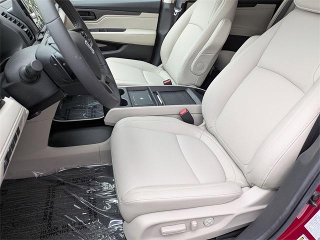 new 2025 Honda Odyssey car, priced at $43,670