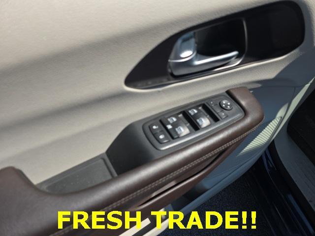 used 2018 Chrysler Pacifica car, priced at $13,995
