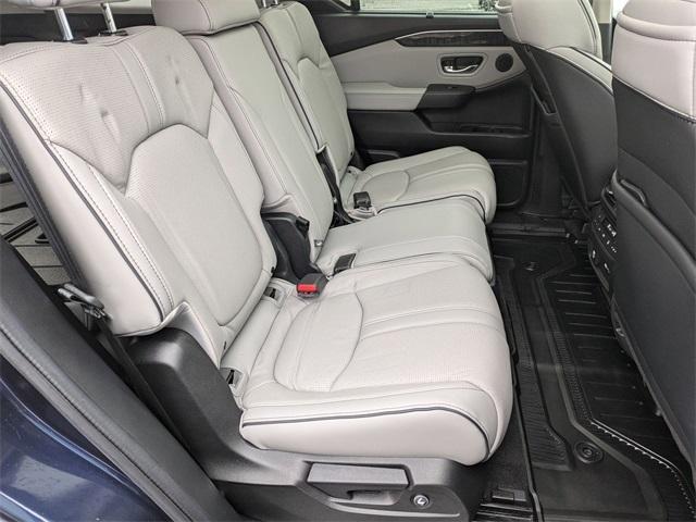 used 2023 Honda Pilot car, priced at $44,995