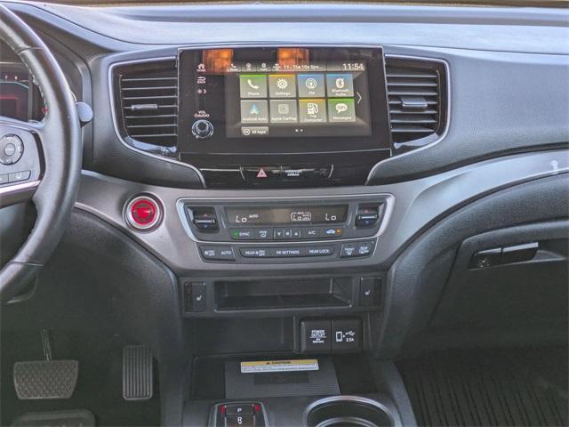 used 2022 Honda Pilot car, priced at $33,945