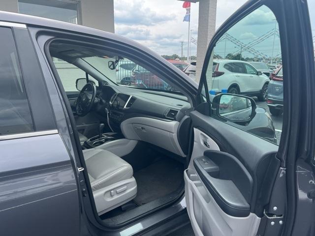 used 2017 Honda Pilot car, priced at $14,995