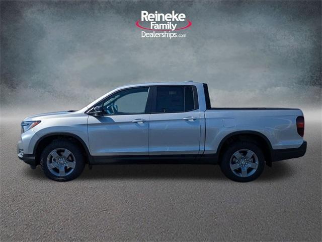 new 2025 Honda Ridgeline car, priced at $47,080
