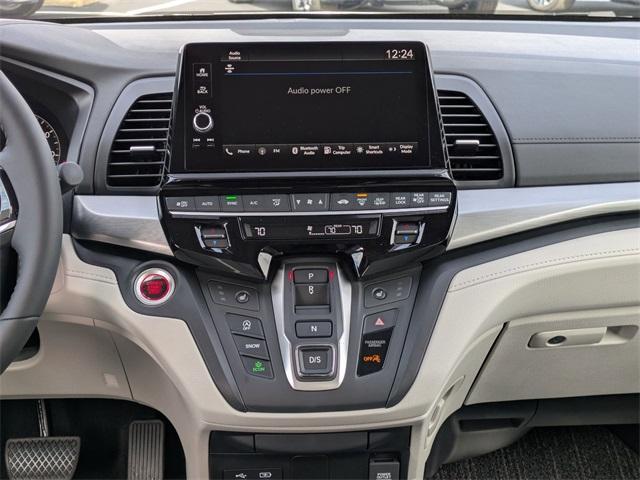 new 2026 Honda Odyssey car, priced at $44,290
