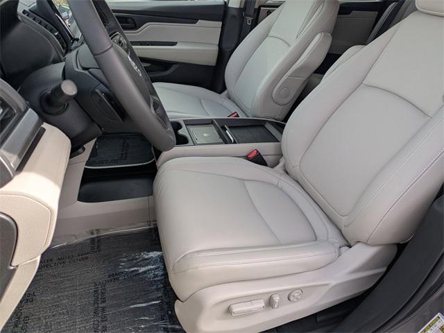 new 2026 Honda Odyssey car, priced at $44,290