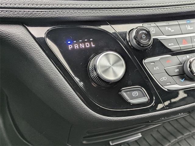 used 2025 Chrysler Pacifica car, priced at $40,995