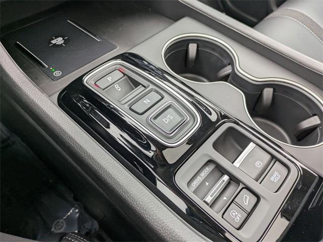 new 2025 Honda Pilot car, priced at $54,395