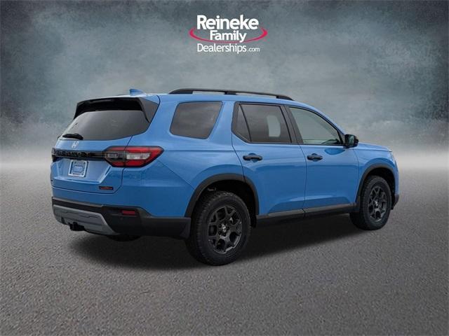 new 2025 Honda Pilot car, priced at $51,610