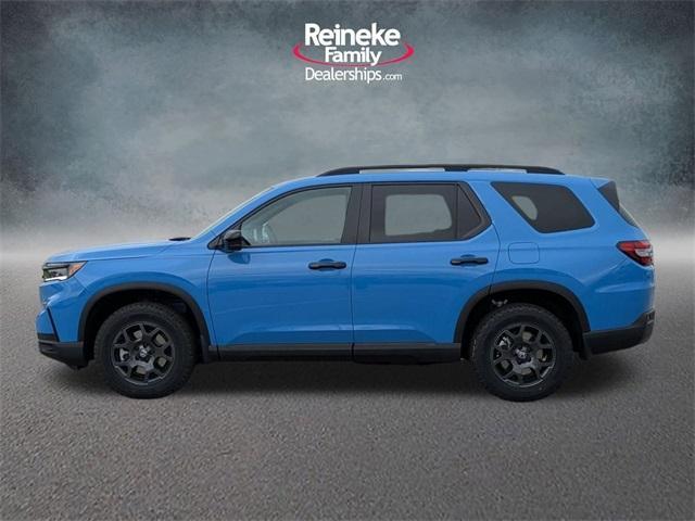 new 2025 Honda Pilot car, priced at $51,610